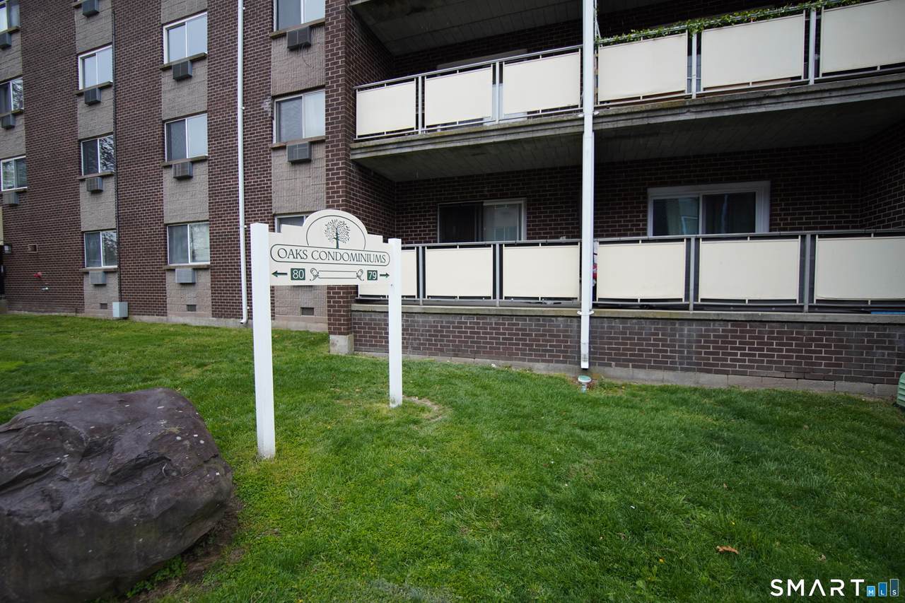 79 Claudia Drive - Photo 1