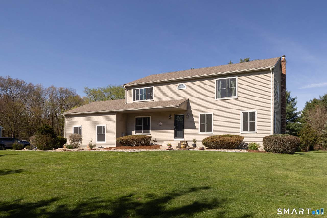 5 Pondside Place - Photo 1