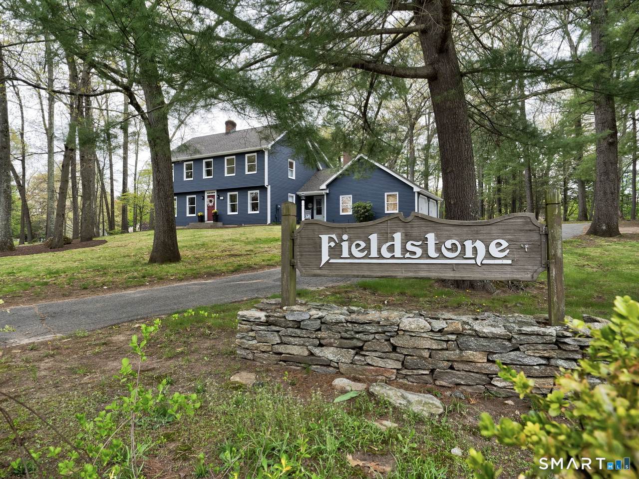 96 Fieldstone Drive - Photo 1