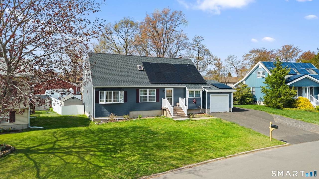 118 Bluebird Drive - Photo 1