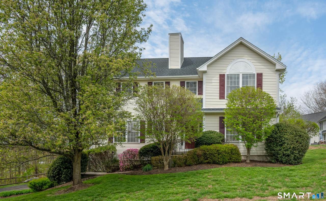 45 Pocono Lane - Photo 1