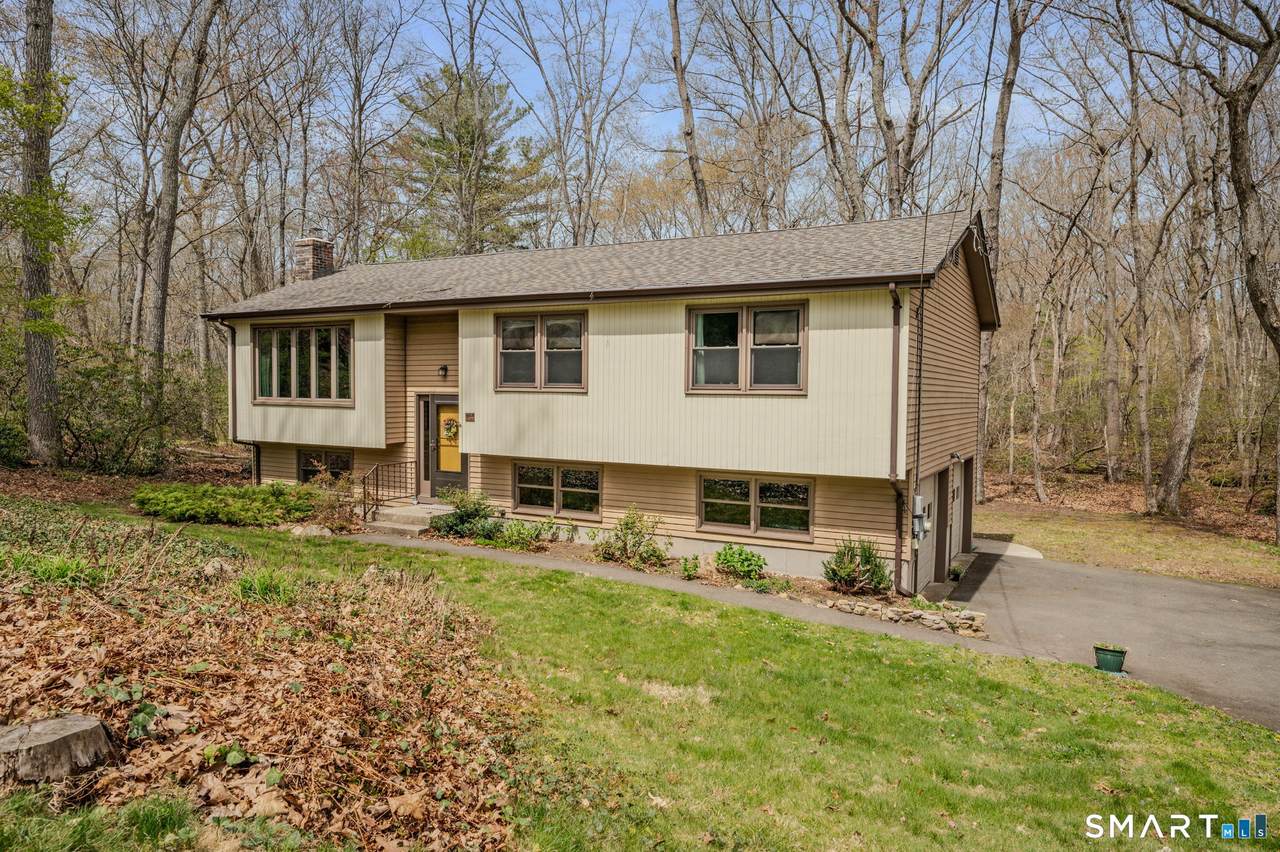 14 Latimer Drive - Photo 1
