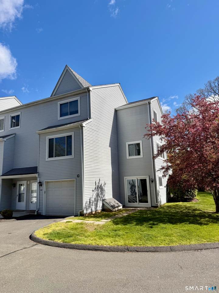 69 Northwest Drive - Photo 1