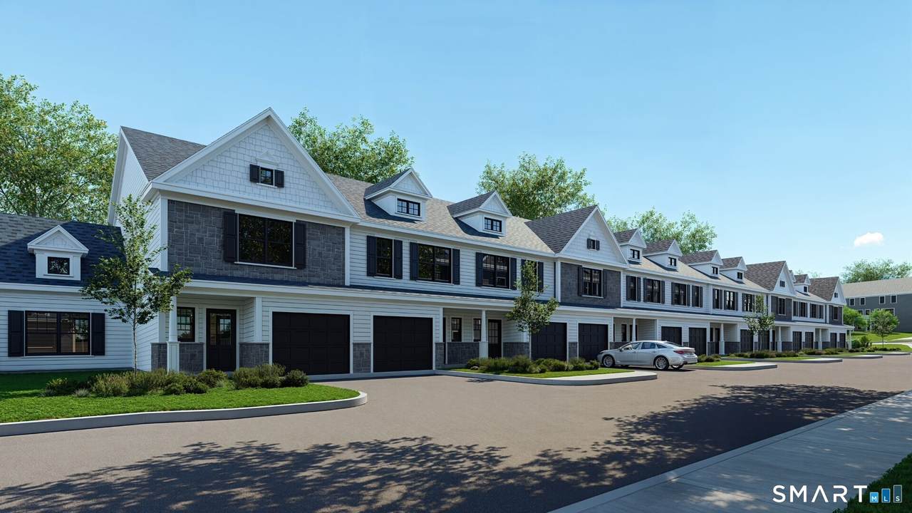 206 Oakland Street - Photo 1