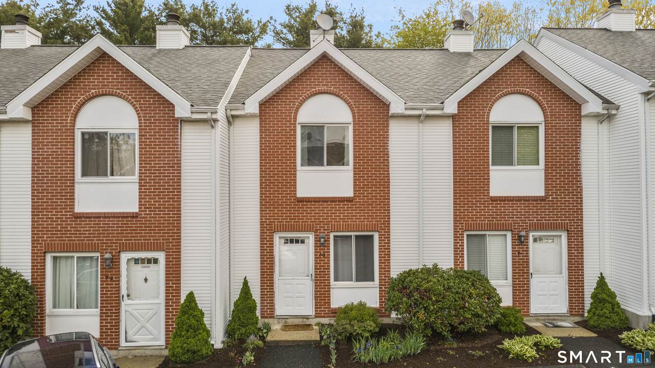 585 Park Road - Photo 1