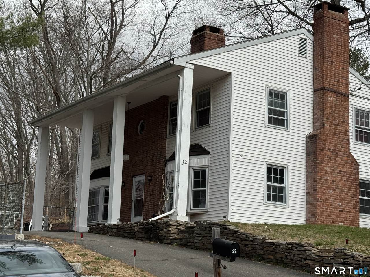32 Arnold Drive - Photo 1