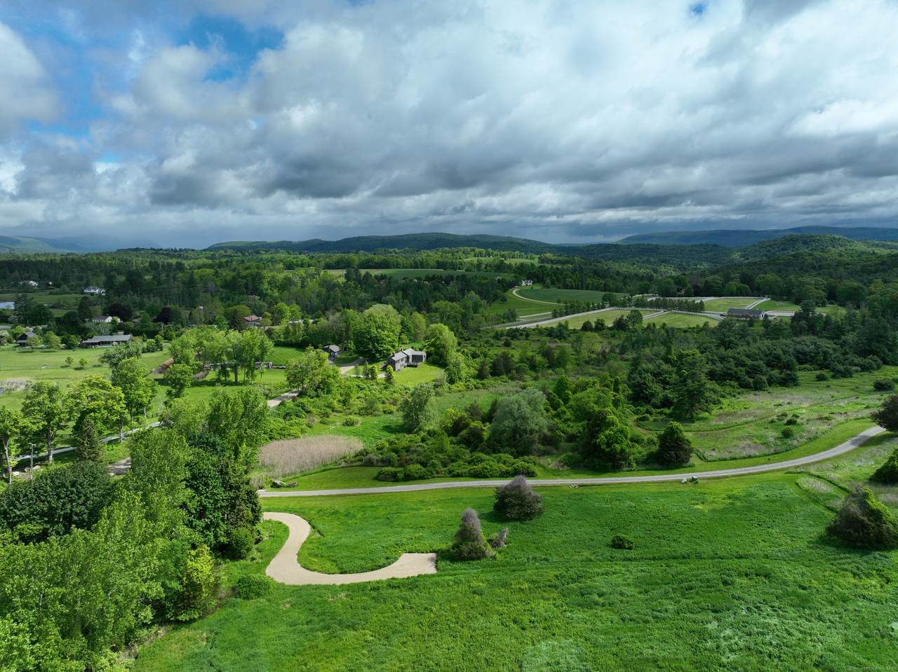14 Red Mountain Road - Photo 1