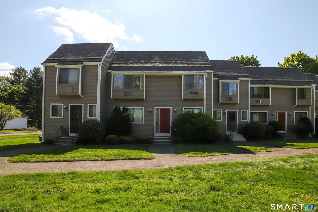 6 Sterling Village - Photo 1