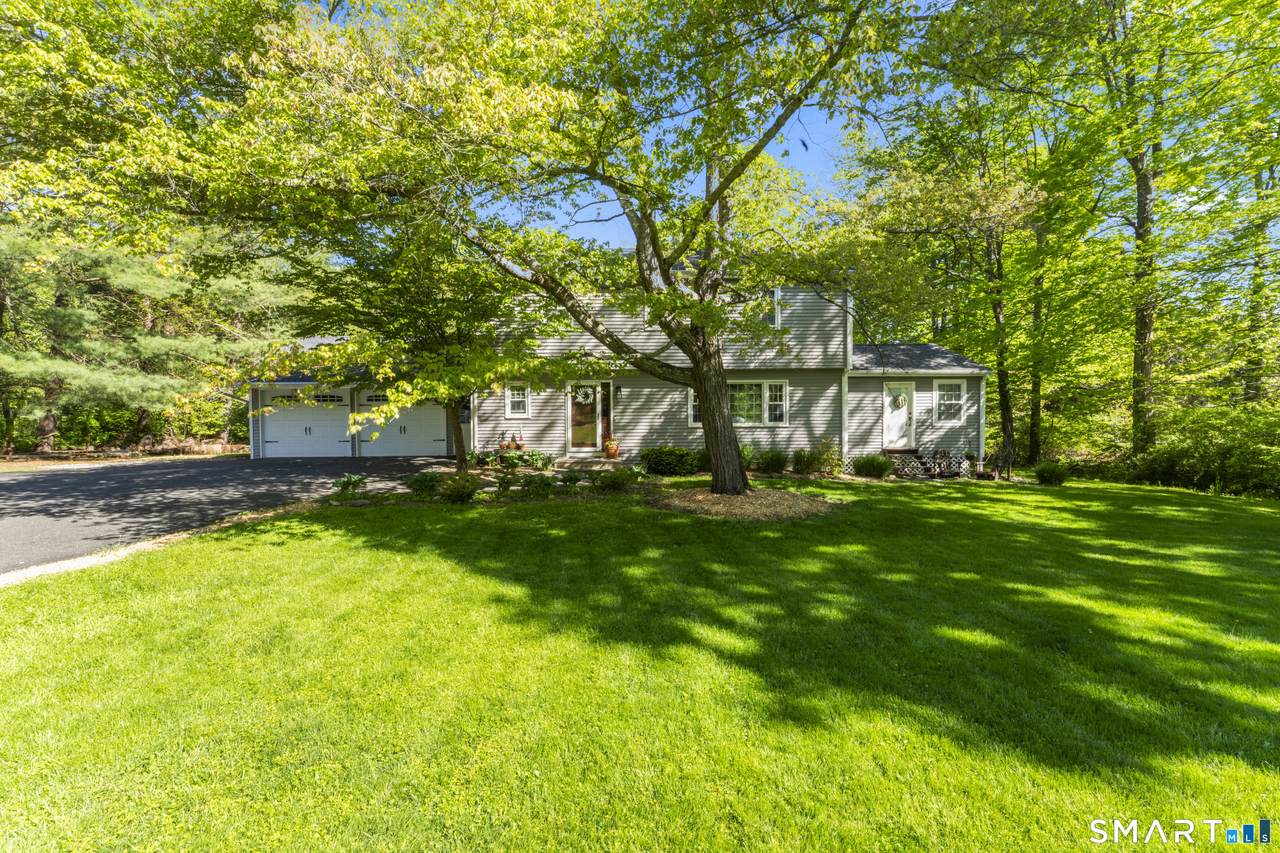 23 Hall Lane - Photo 1