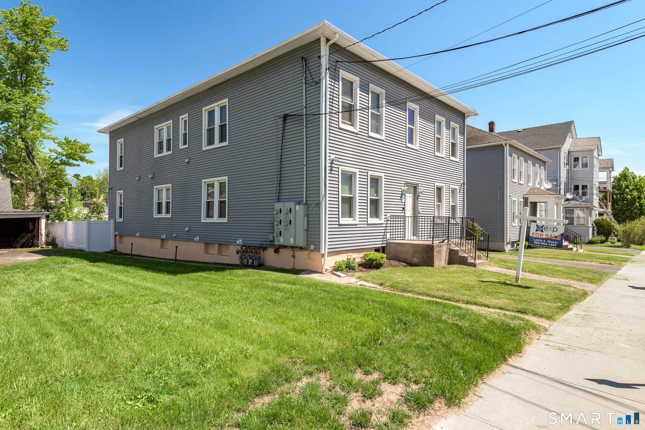 108 Belden Street - Photo 1