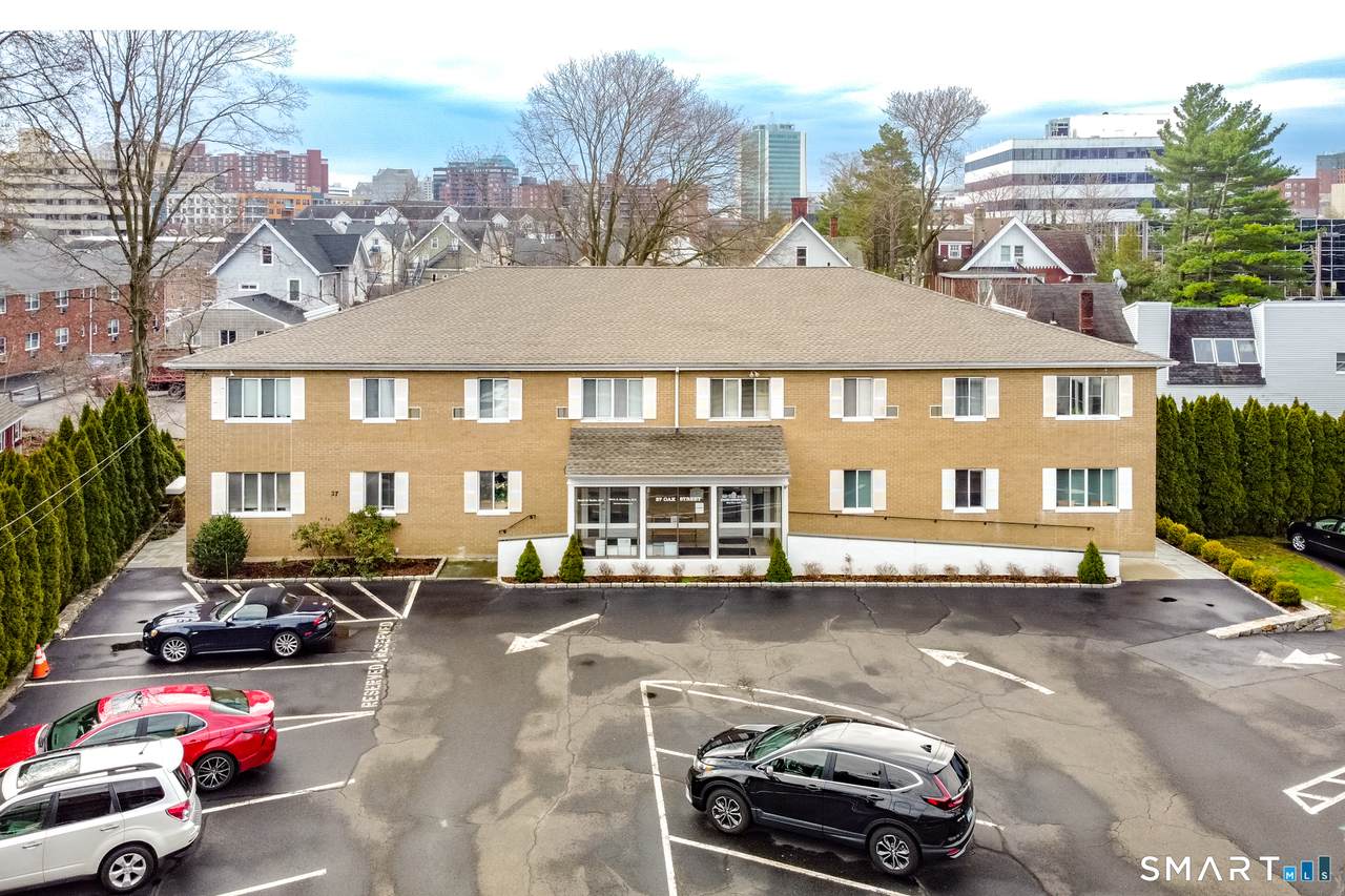 27 Oak Street - Photo 1