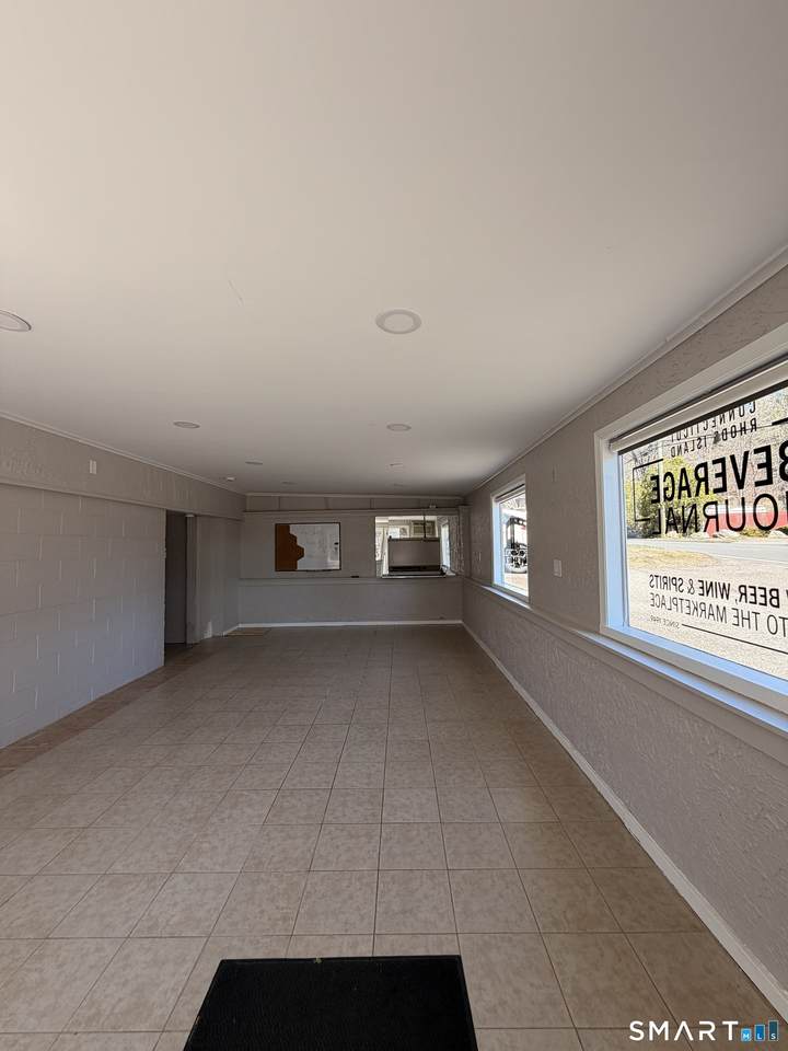 32 Neumann Street - Photo 1