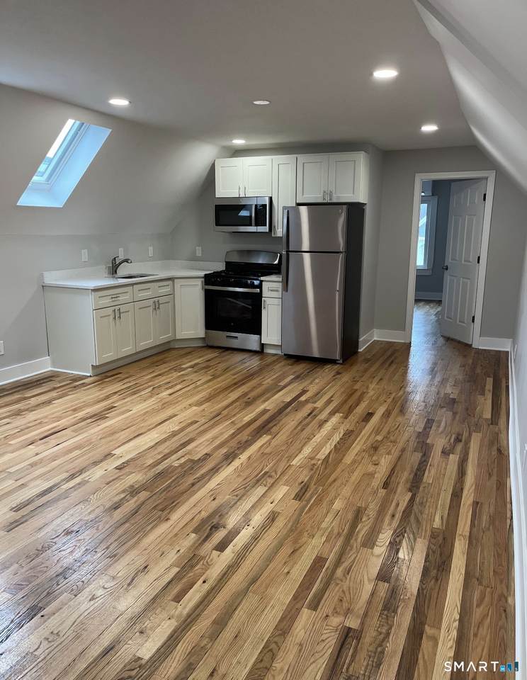 85 James Street - Photo 1