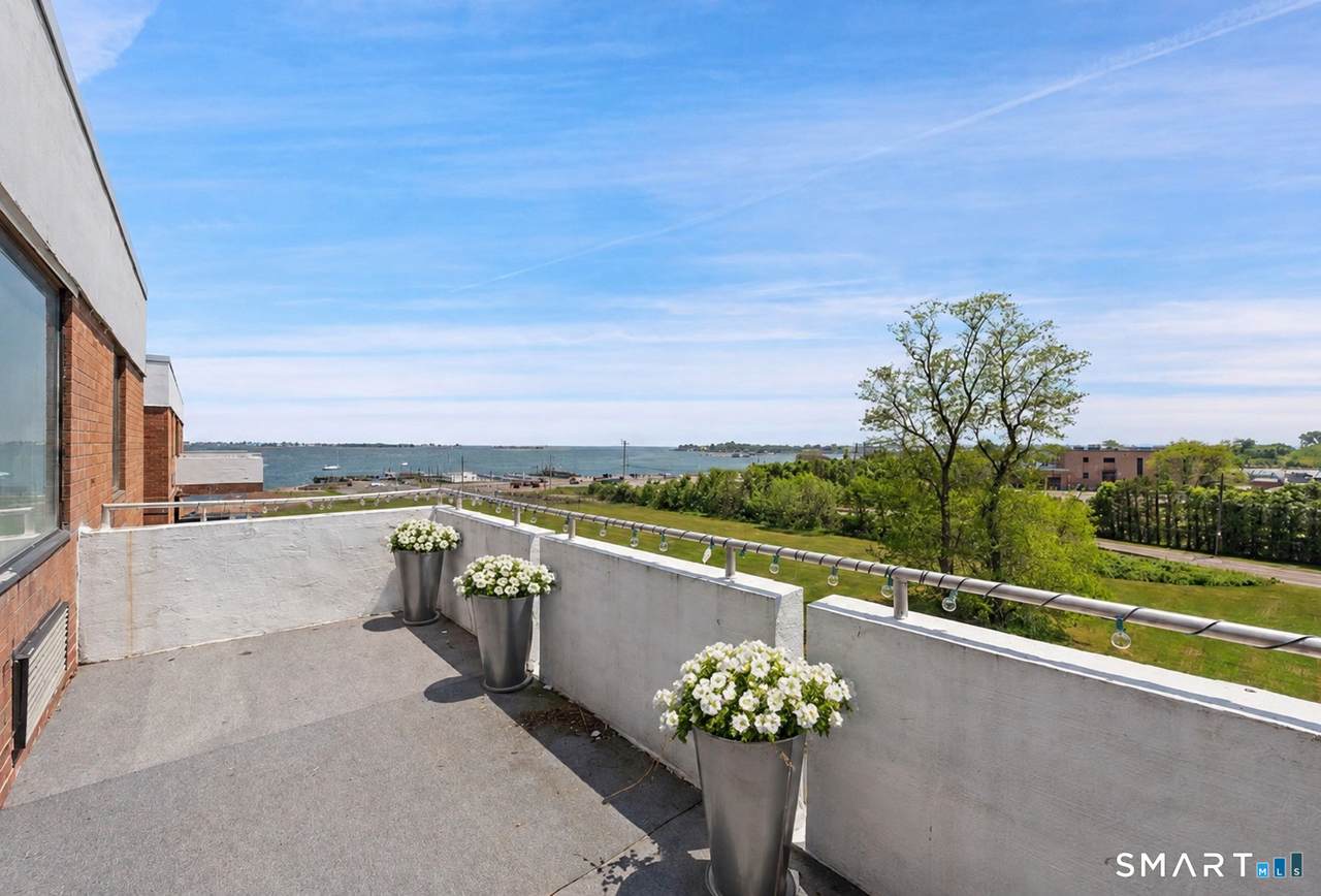 50 Birdseye Street - Photo 1