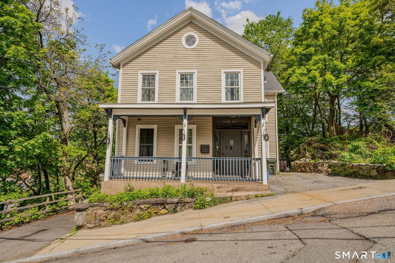 20 Summer Street - Photo 1