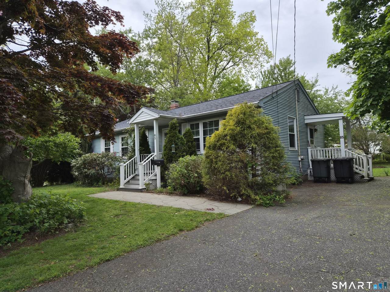 85 Sunset Avenue - Photo 1