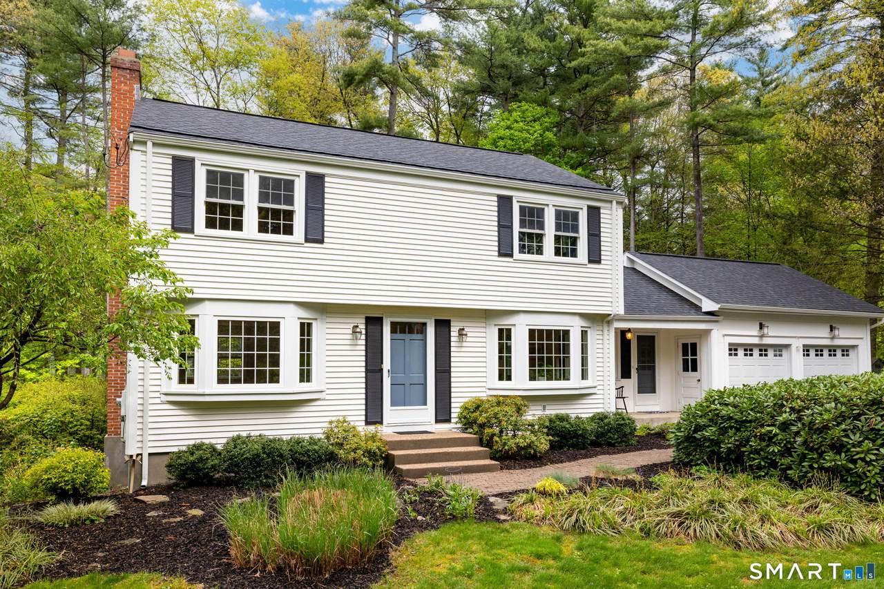 19 Westridge Drive - Photo 1