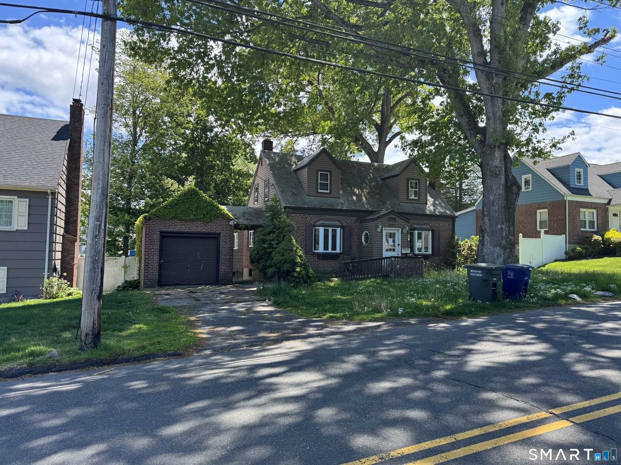 337 Jewett Avenue - Photo 1