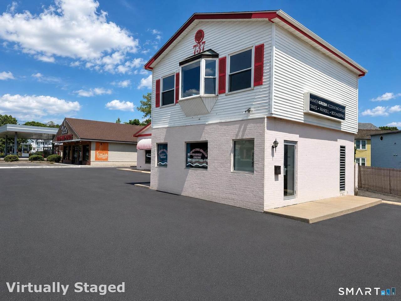 737 Villa Avenue - Photo 1