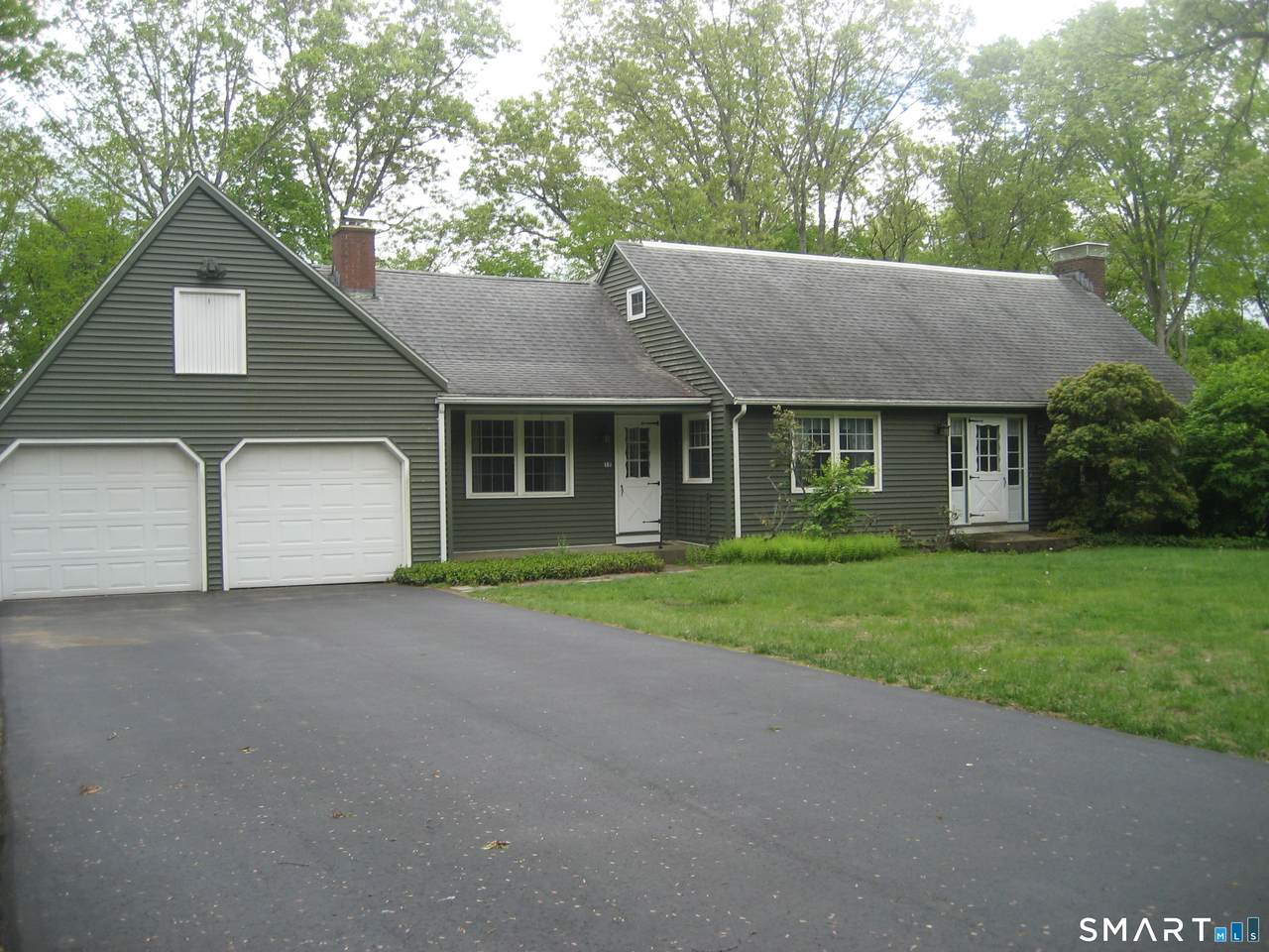 12 Tanglewood Drive - Photo 1