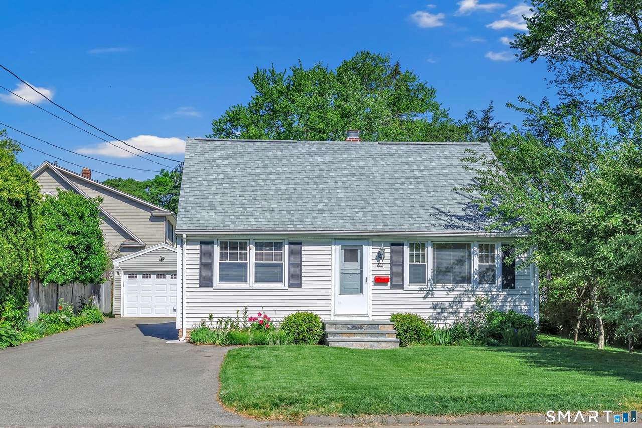 223 Patterson Avenue - Photo 1