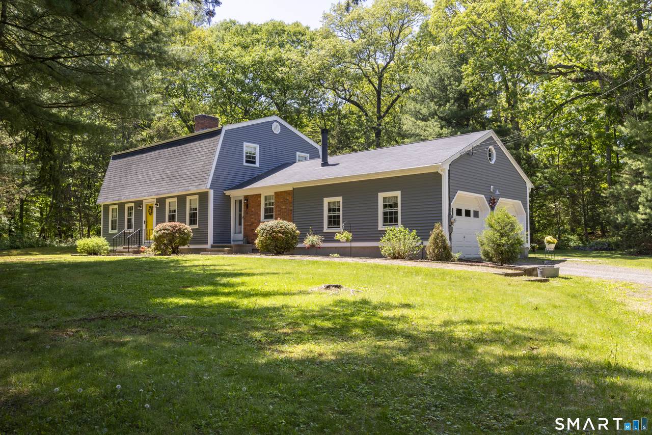 1472 Hartford Turnpike - Photo 1