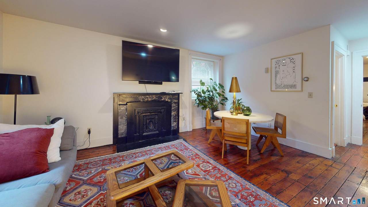584 Chapel Street - Photo 1