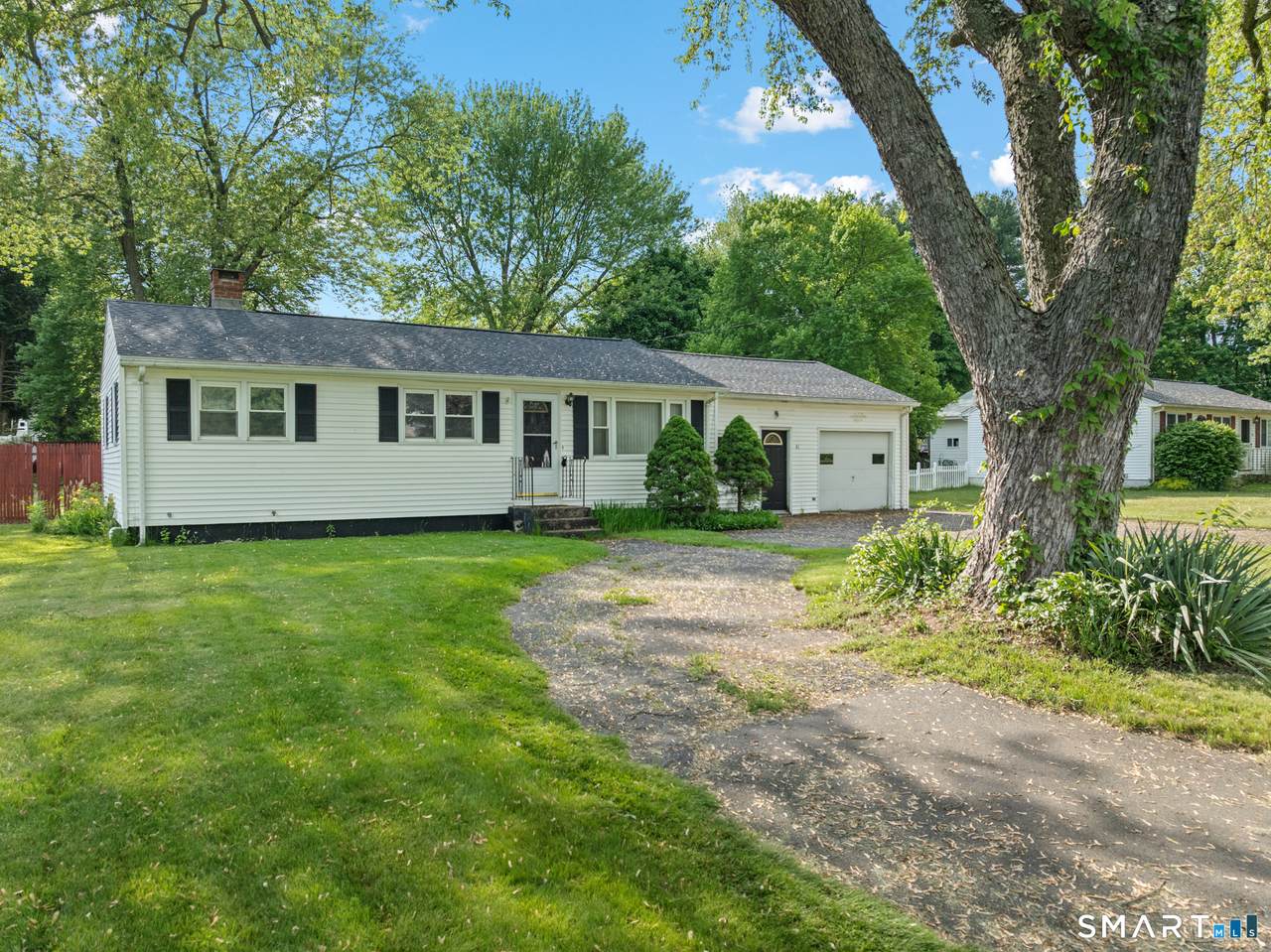 41 Skinner Road - Photo 1