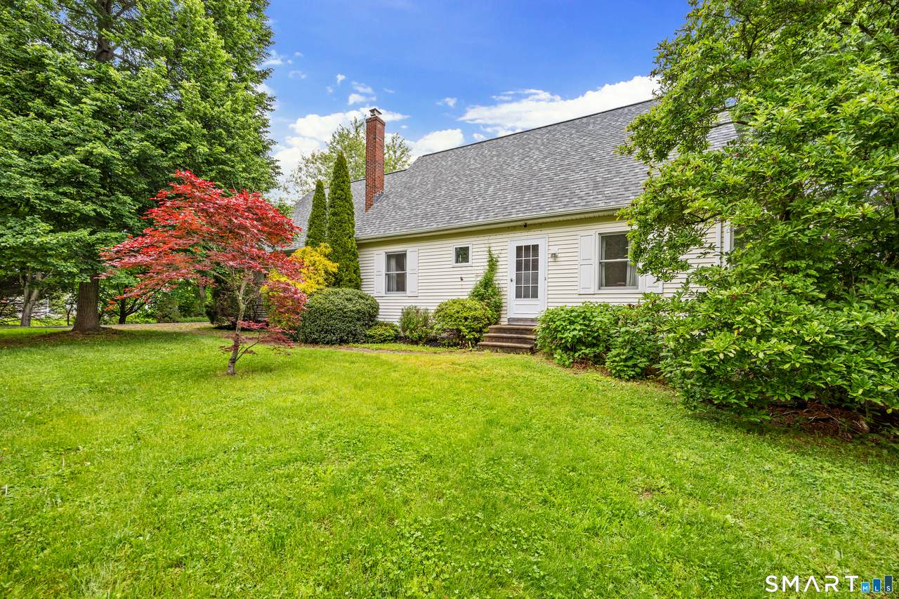 694 Millbrook Road - Photo 1