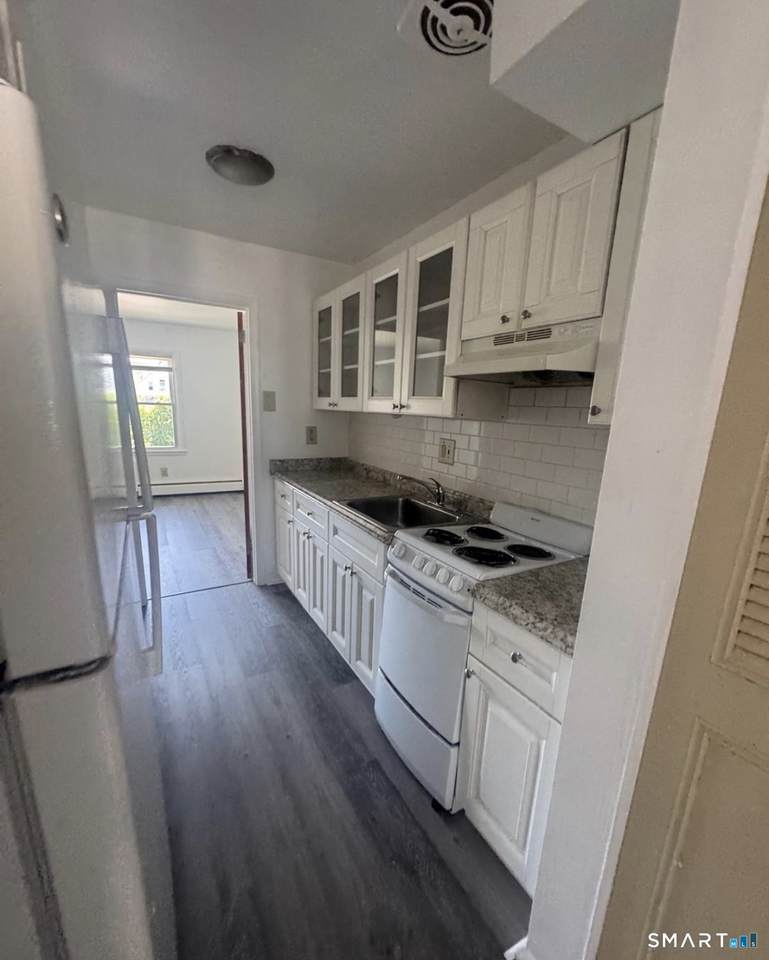 155 Birdseye Street - Photo 1