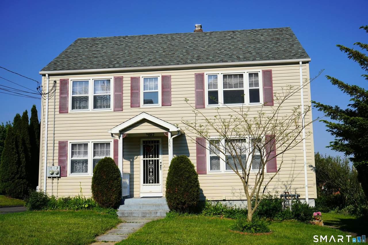 127 Booth Street - Photo 1