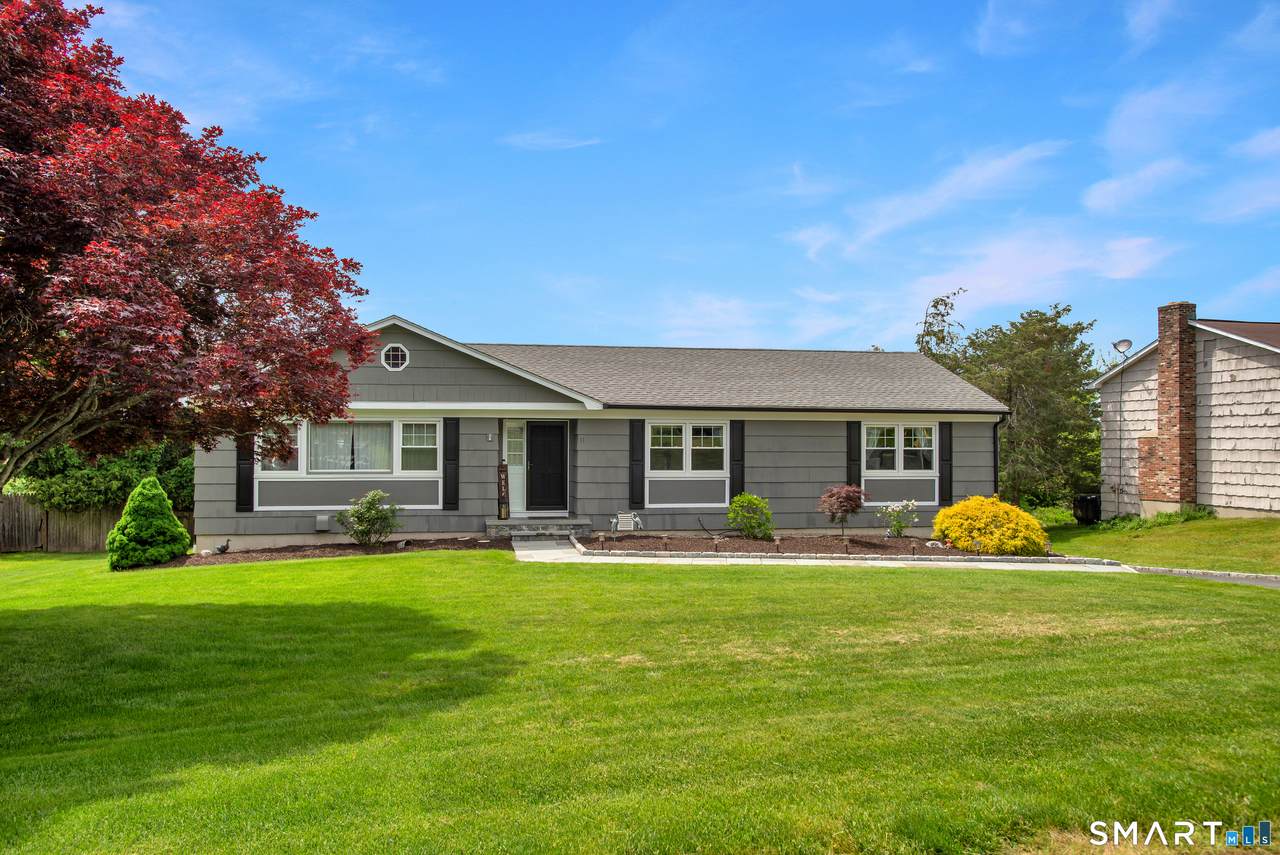 11 Whippoorwill Road - Photo 1