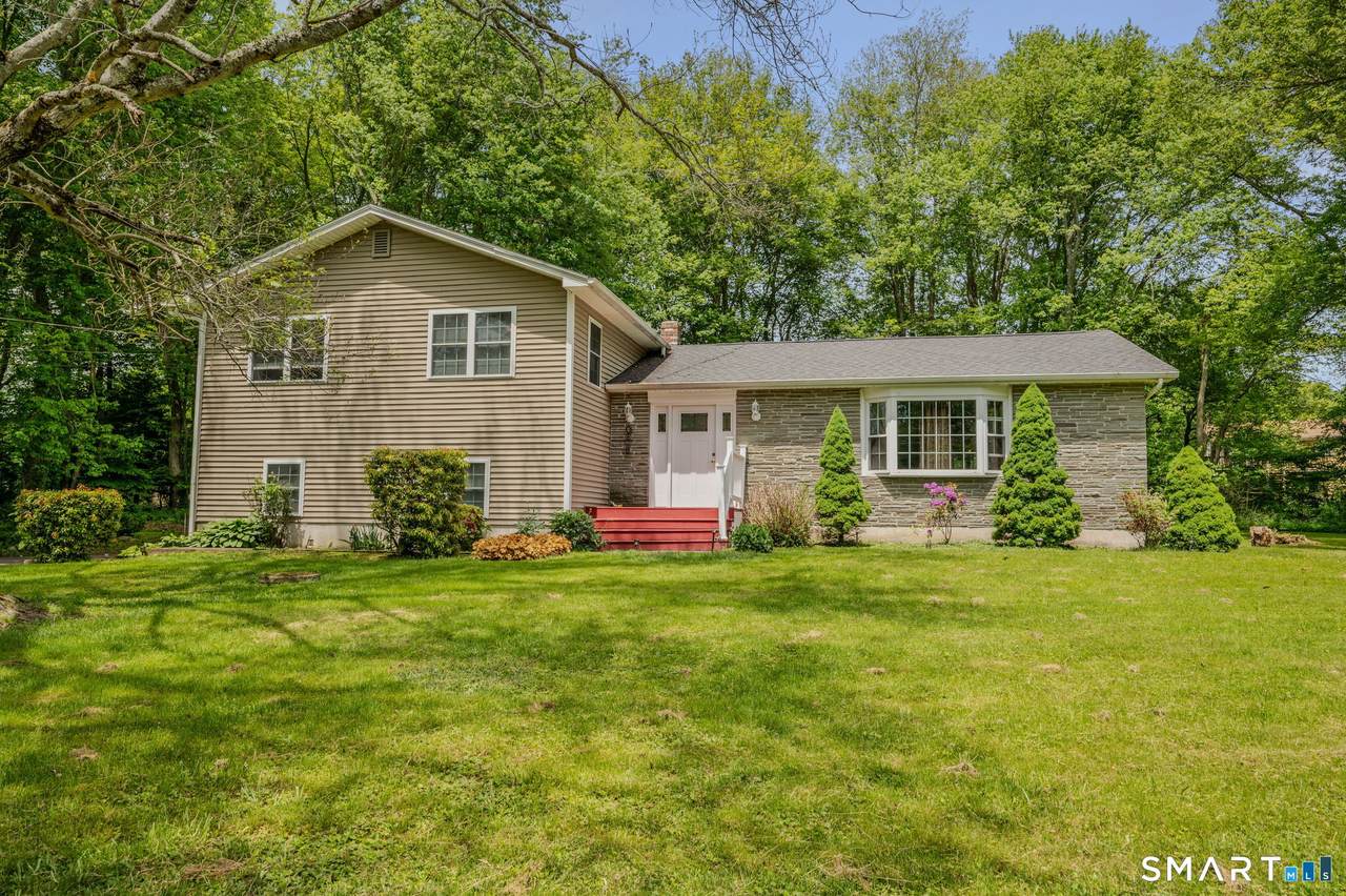 28 Adams Drive - Photo 1
