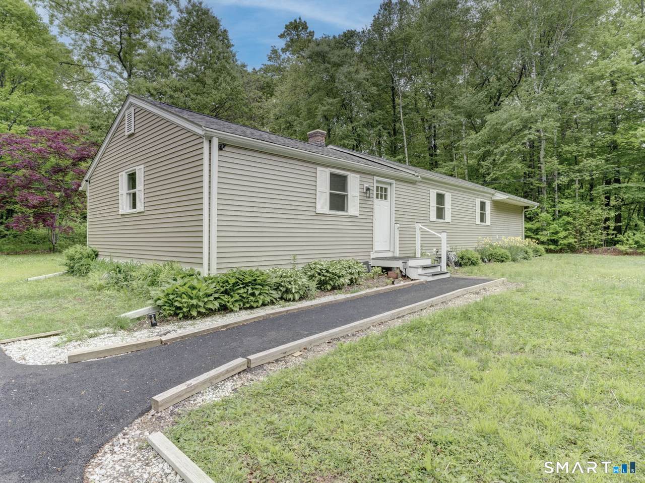 189 Chestnut Hill Road - Photo 1