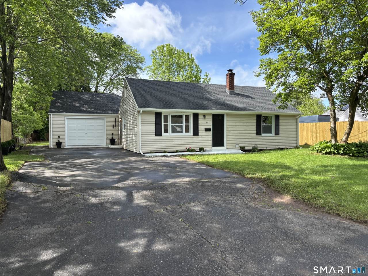 66 Middle Drive - Photo 1