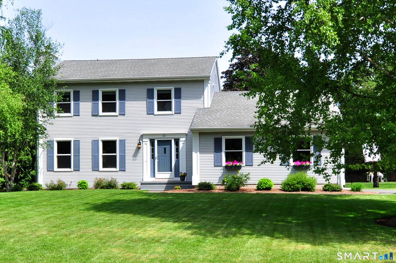 22 Pebblebrook - Photo 1