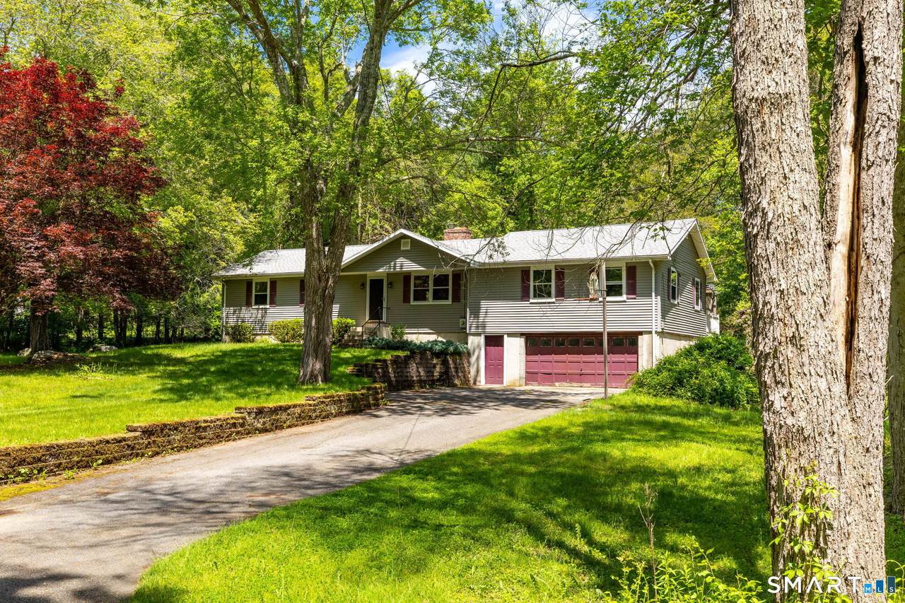 12 Stanton Lane - Photo 1