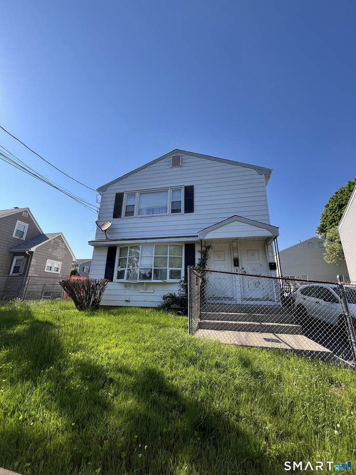 200 Robin Street - Photo 1
