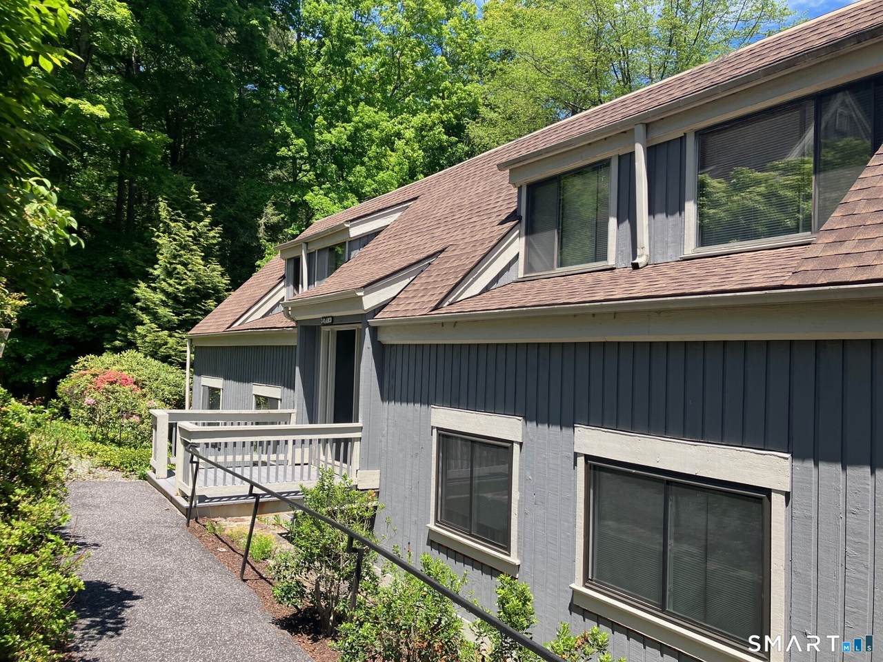 343 Heritage Village - Photo 1