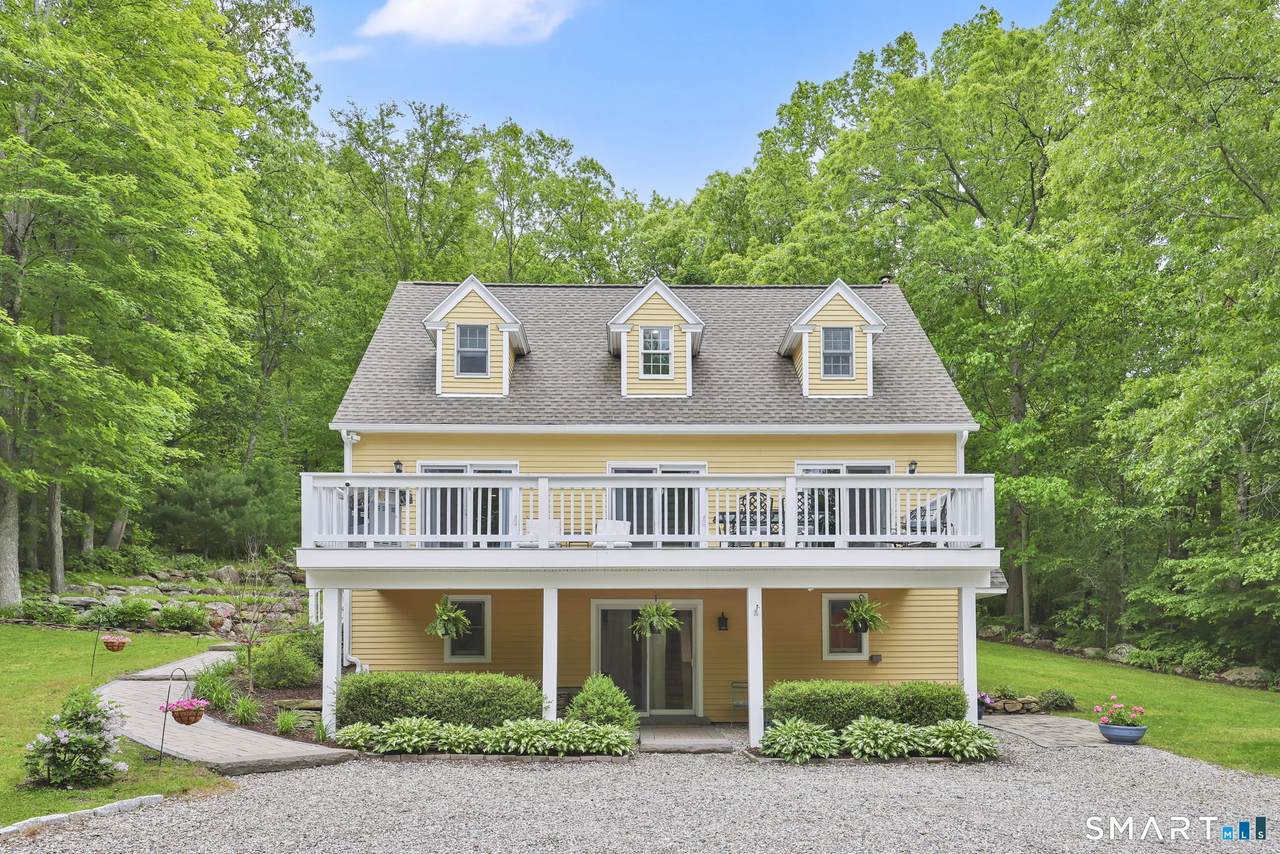 194 Brookside Lane - Photo 1