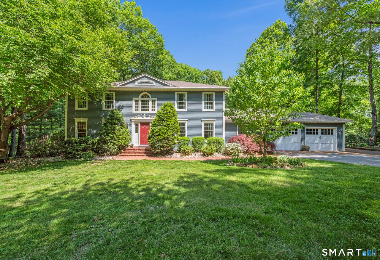 82 Beverly Drive - Photo 1