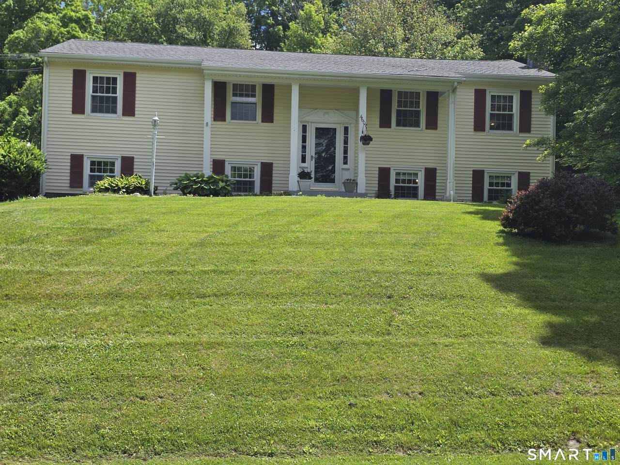 460 Bigelow Road - Photo 1