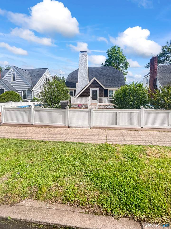 204 Brown Street - Photo 1