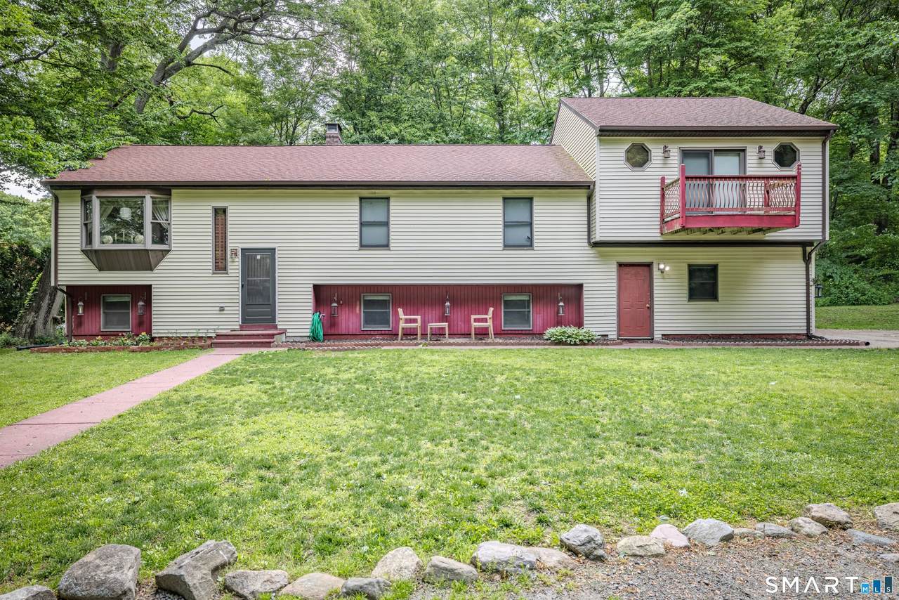 5 Gail Avenue - Photo 1