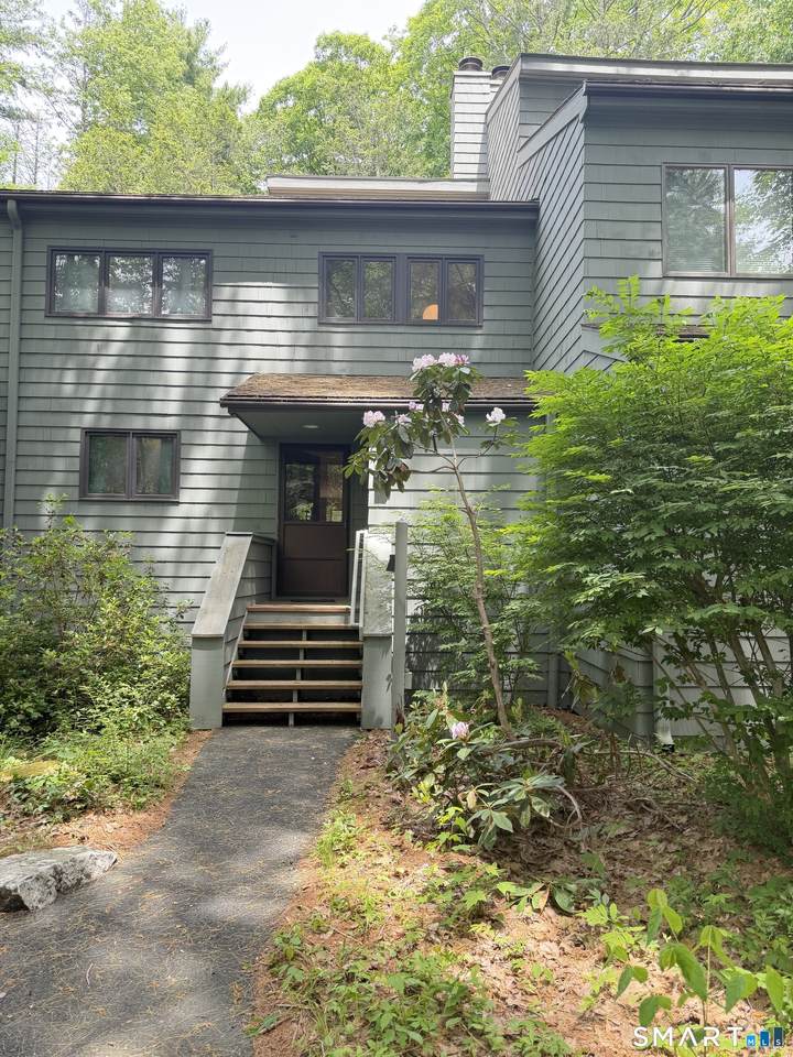 476 Evergreen Road - Photo 1