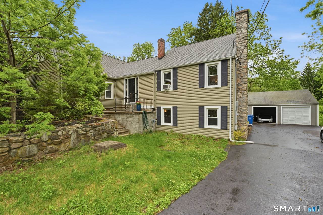337 Salem Turnpike - Photo 1