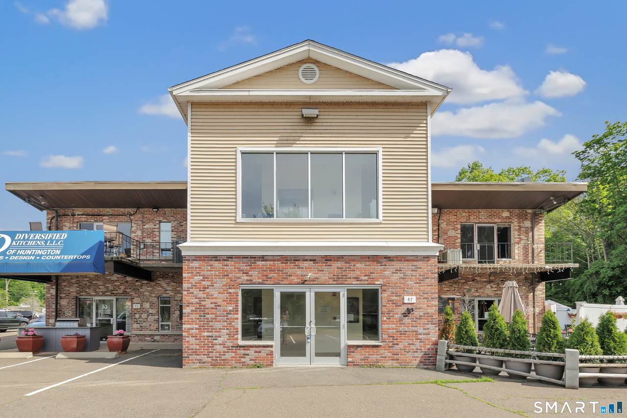 49 Huntington Plaza Street - Photo 1