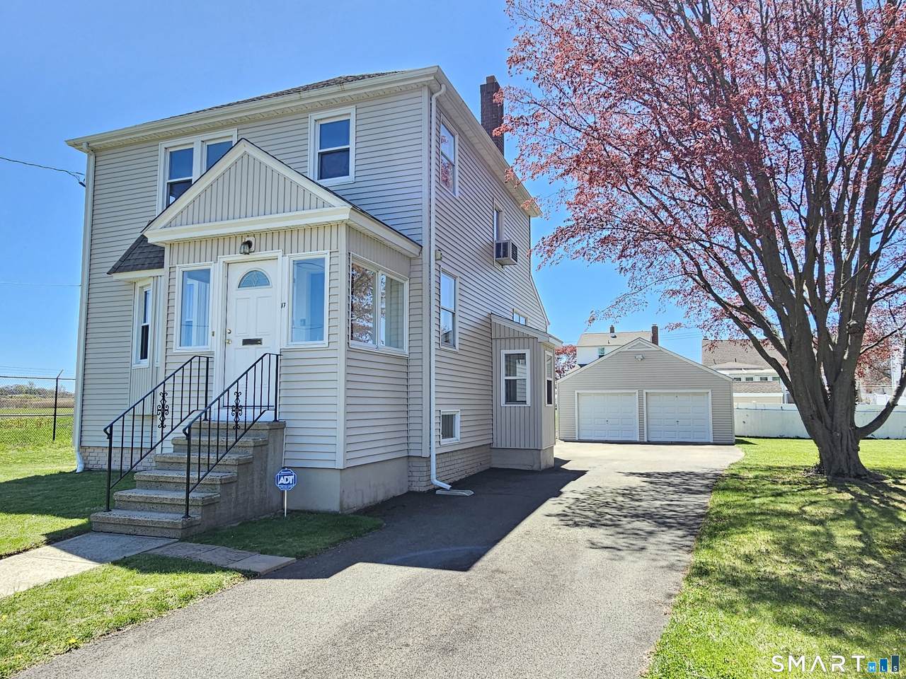 17 Johnston Street - Photo 1