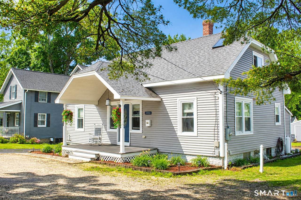221 Hazard Avenue - Photo 1