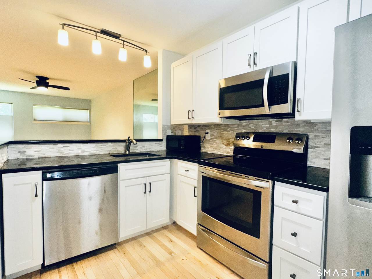 3699 Broadbridge Avenue - Photo 1